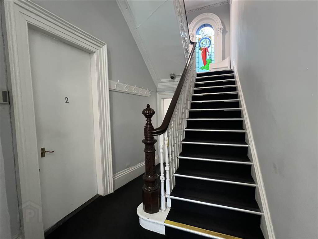 94 University Street - Office, 4 First Floor Bay Window Offices 8 of 8