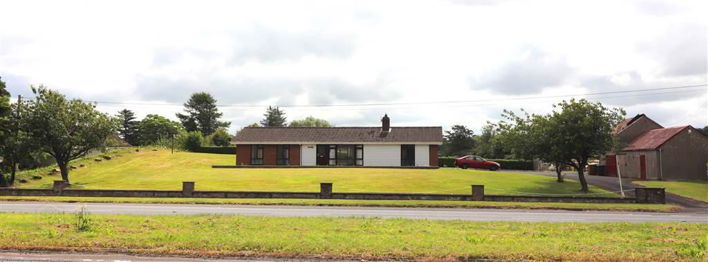 99 Banbridge Road 1 of 17