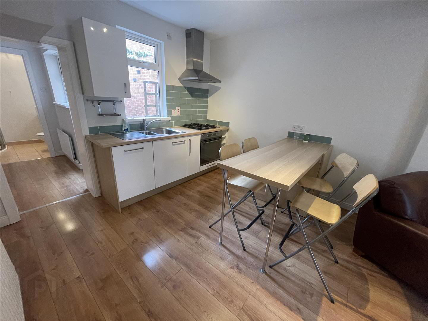 5 Charleville Avenue 2 of 9
