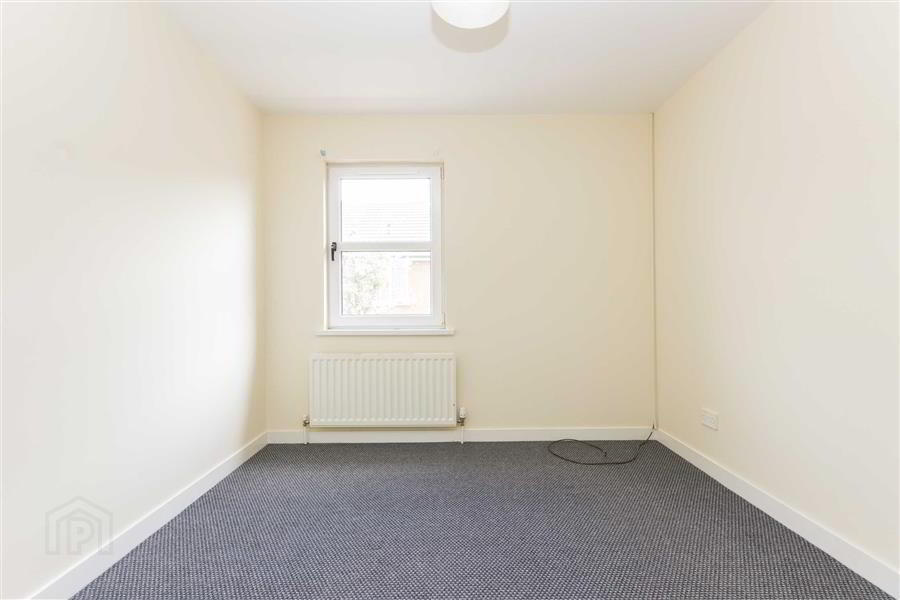 12a Glenhoy Drive 9 of 10