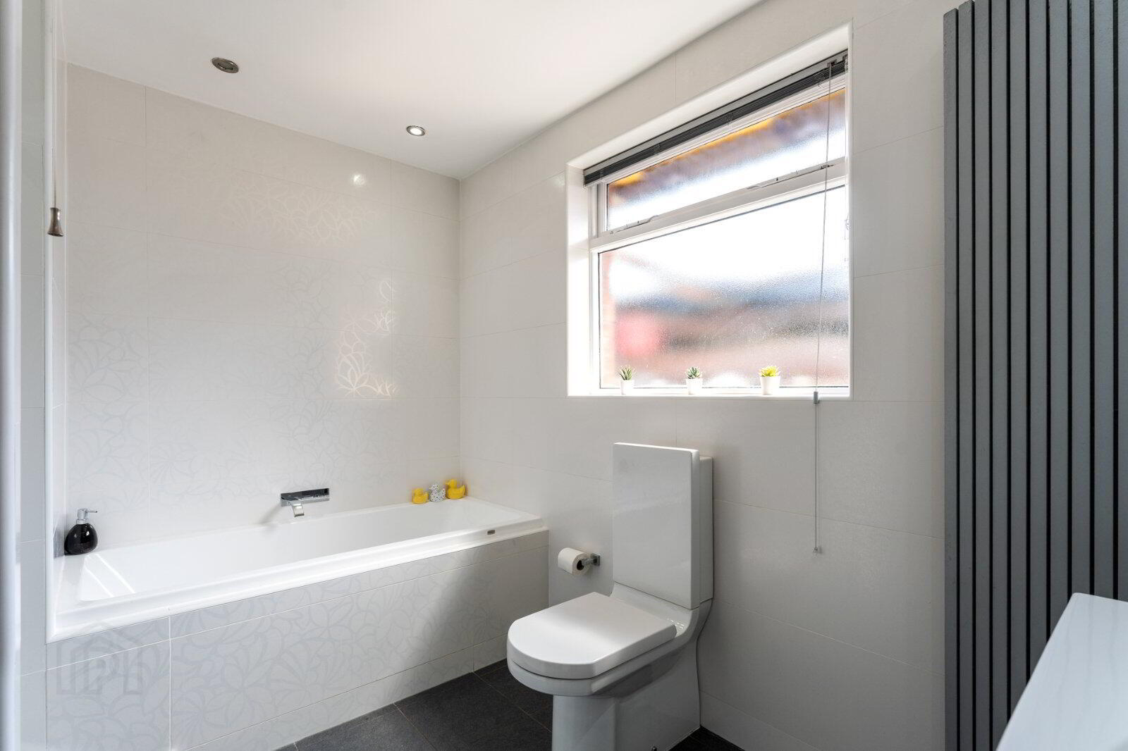 25 Coniston Road 21 of 46