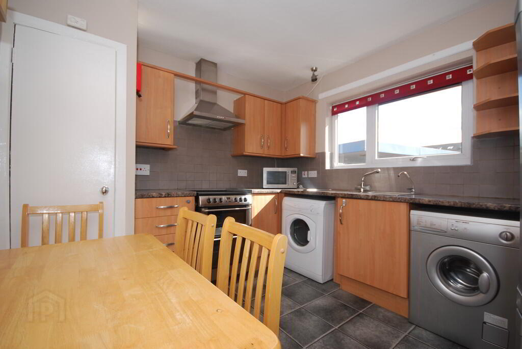 20 Breda Road 6 of 9