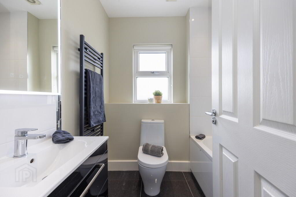 1a Drumbo Road 25 of 29