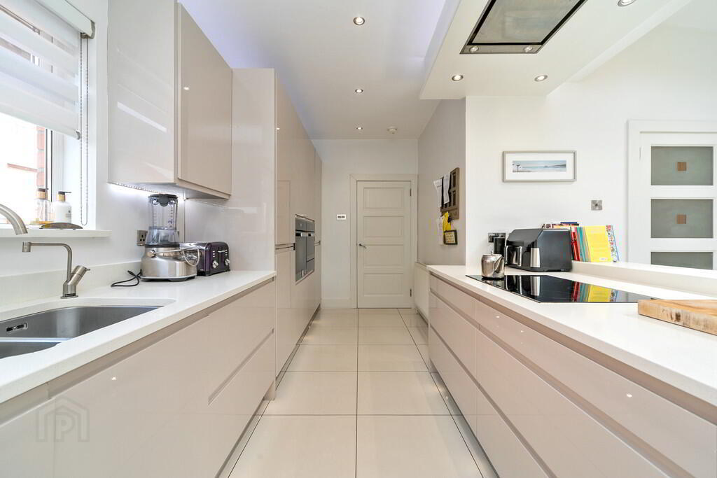 34 Ormonde Park 11 of 37