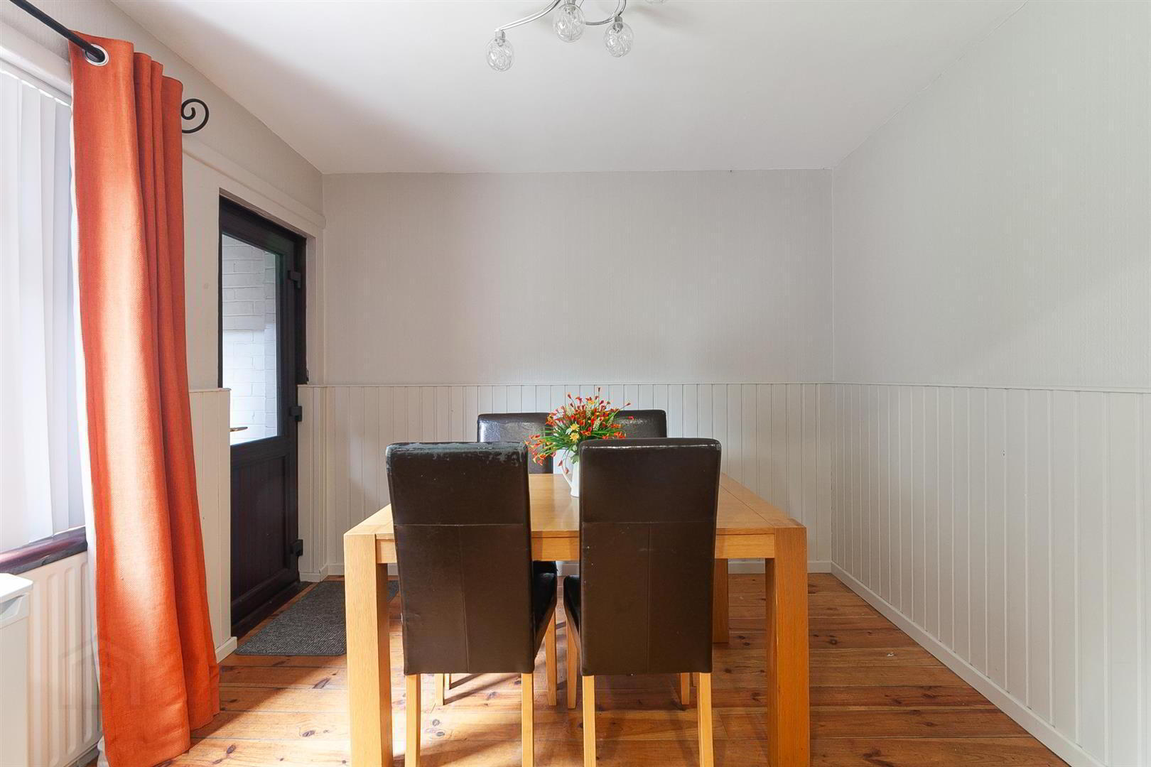 90 Elmfield Road 8 of 22