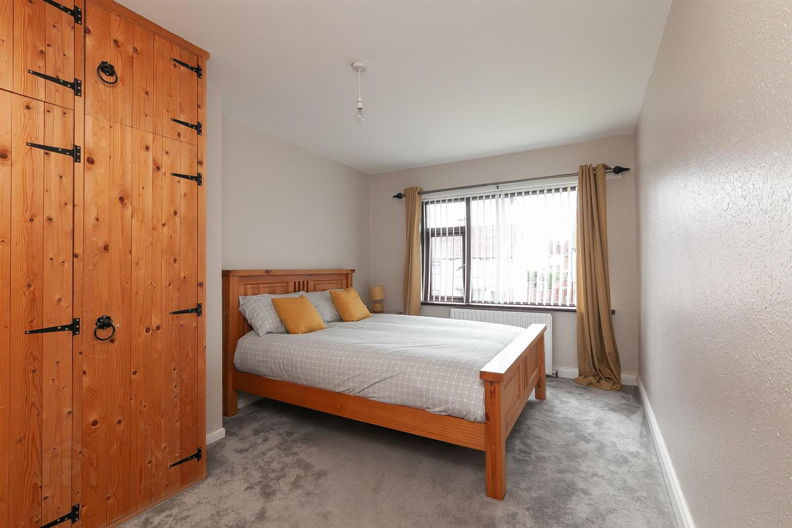 90 Elmfield Road 14 of 22