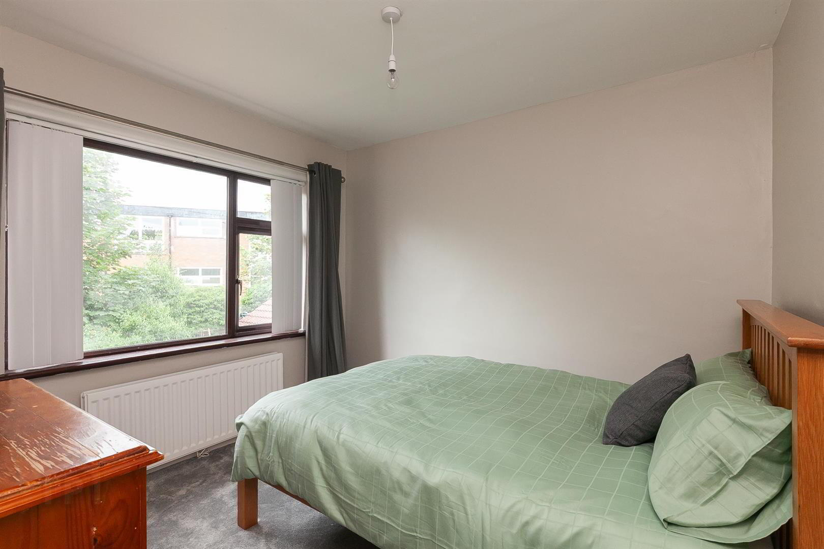 90 Elmfield Road 15 of 22