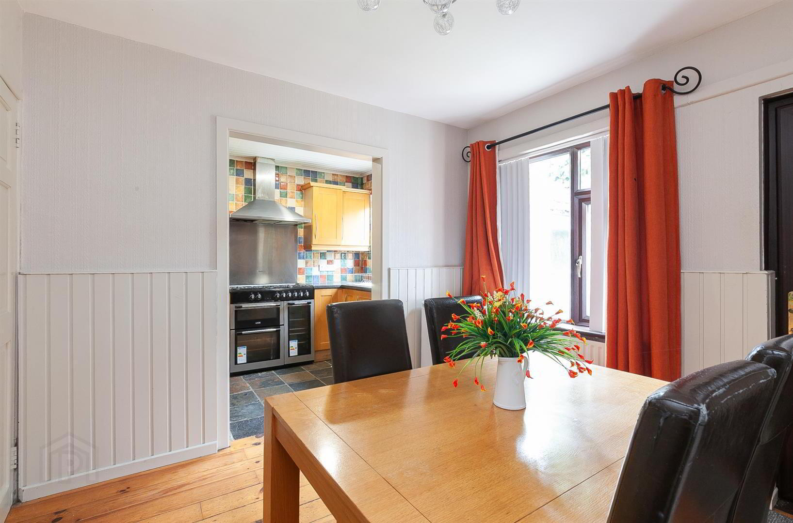 90 Elmfield Road 9 of 22