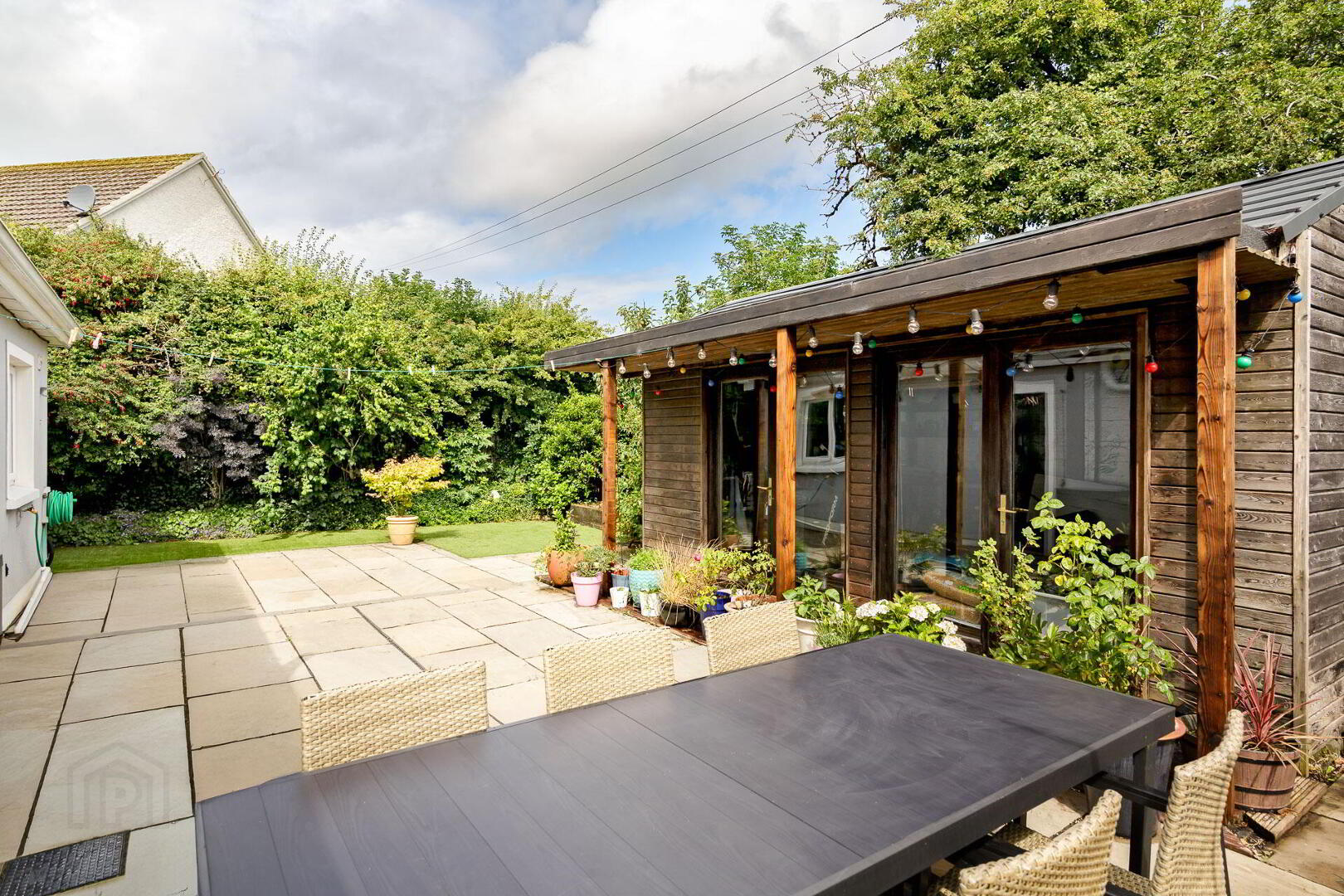1 Hawthorn Court 25 of 39