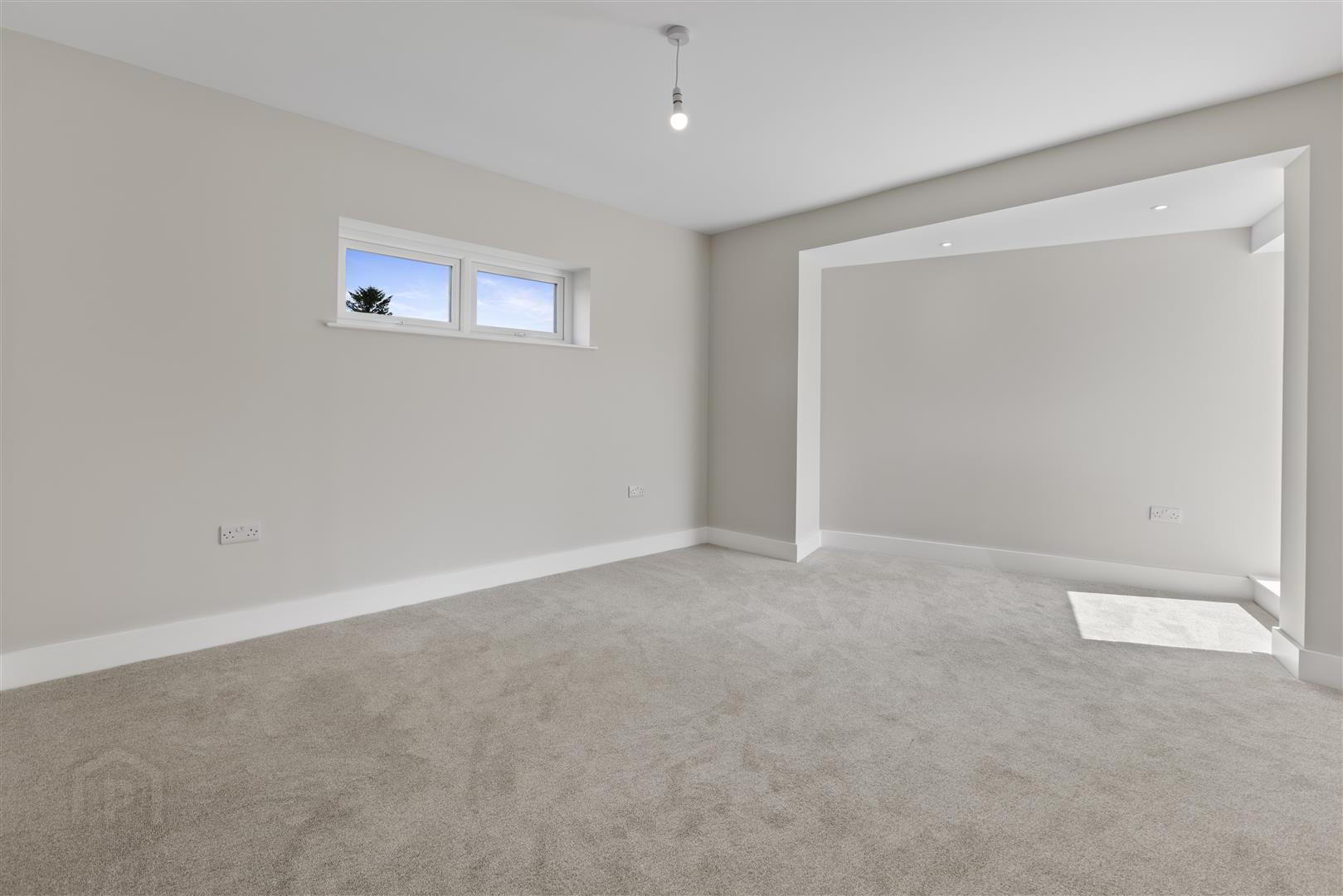 424 Foreglen Road 35 of 67