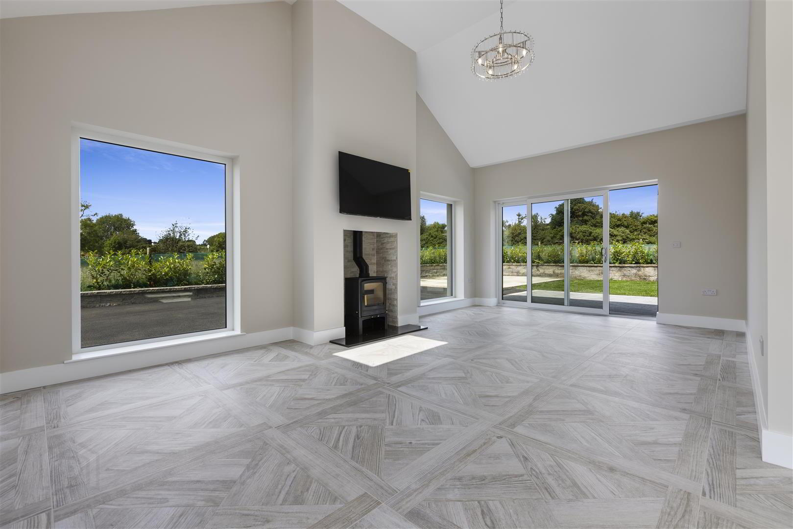 424 Foreglen Road 18 of 67