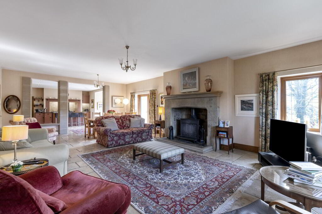 35 Edenticullo Road 10 of 50