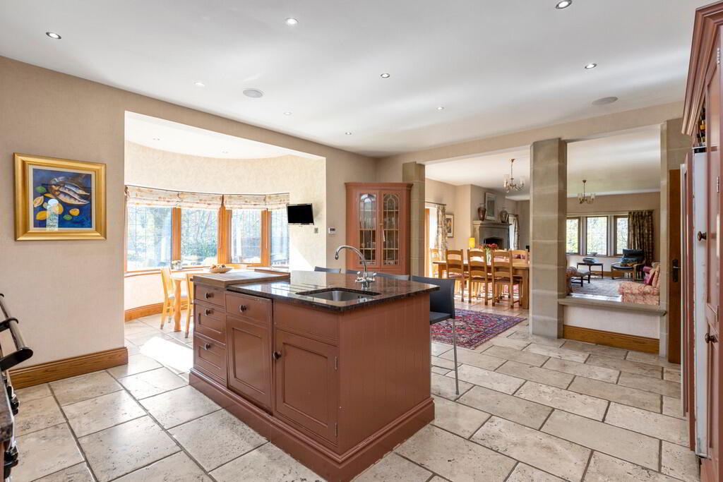35 Edenticullo Road 16 of 50