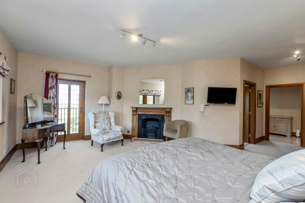 35 Edenticullo Road 24 of 50