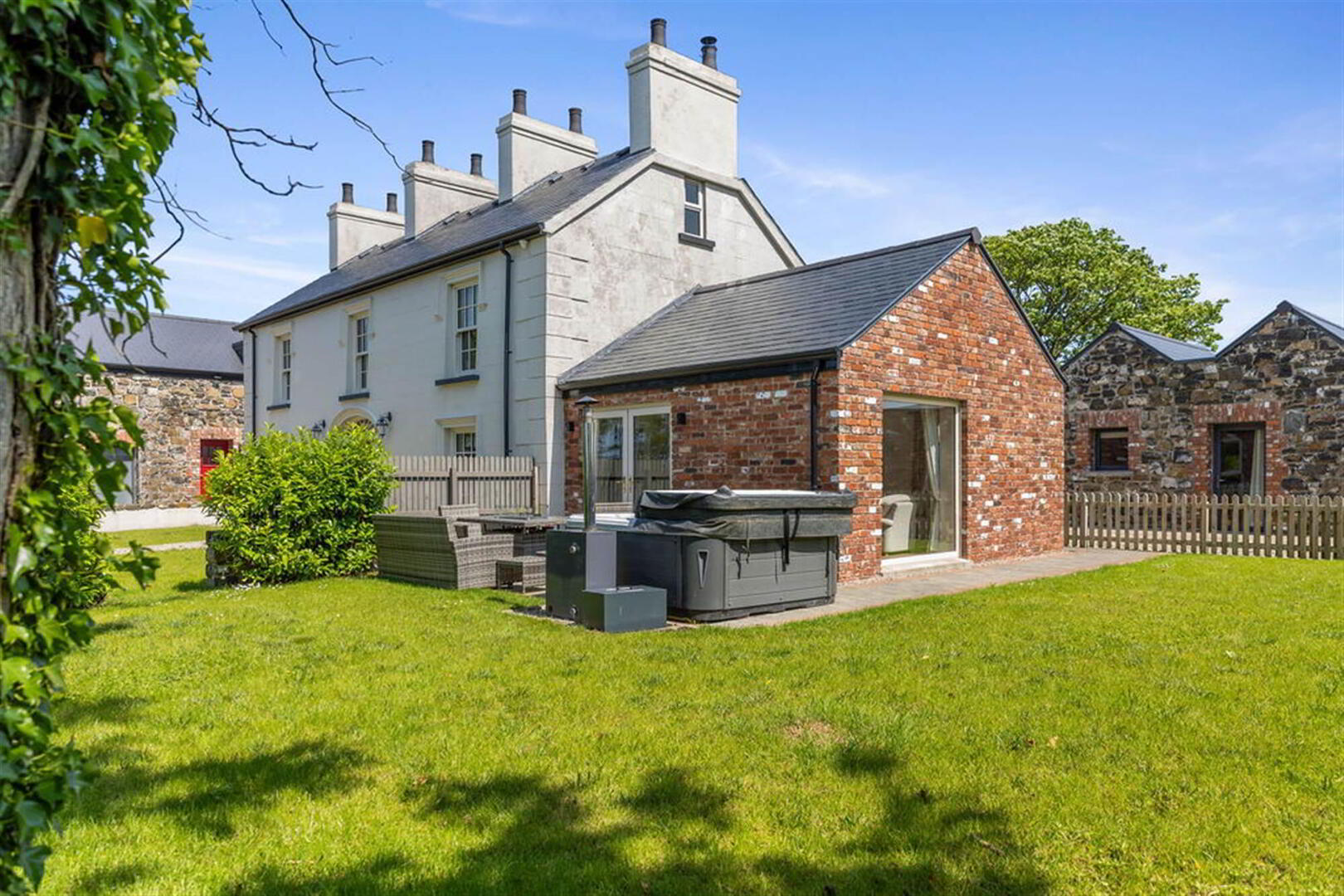 6 Corrstown Lane 41 of 51