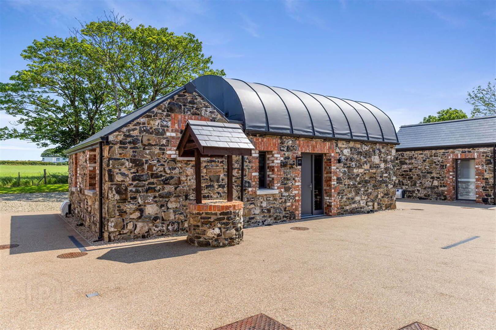 The Barn 4 Corrstown Lane 1 of 52