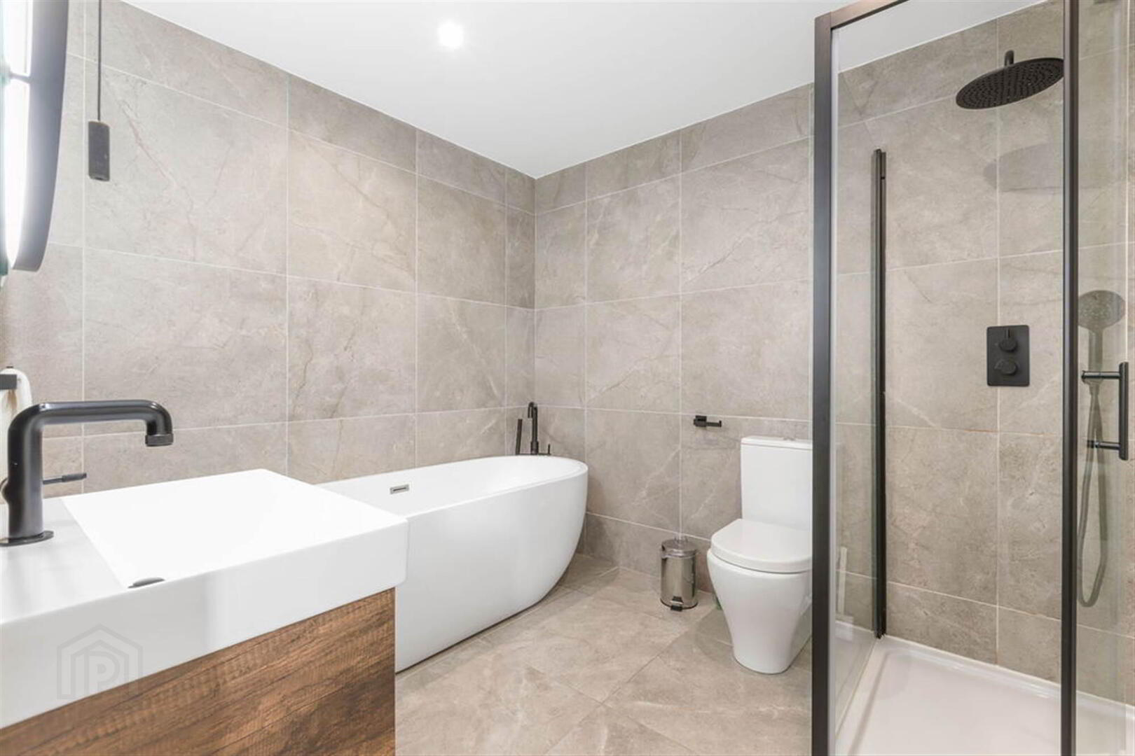 3 Corrstown Lane 19 of 47