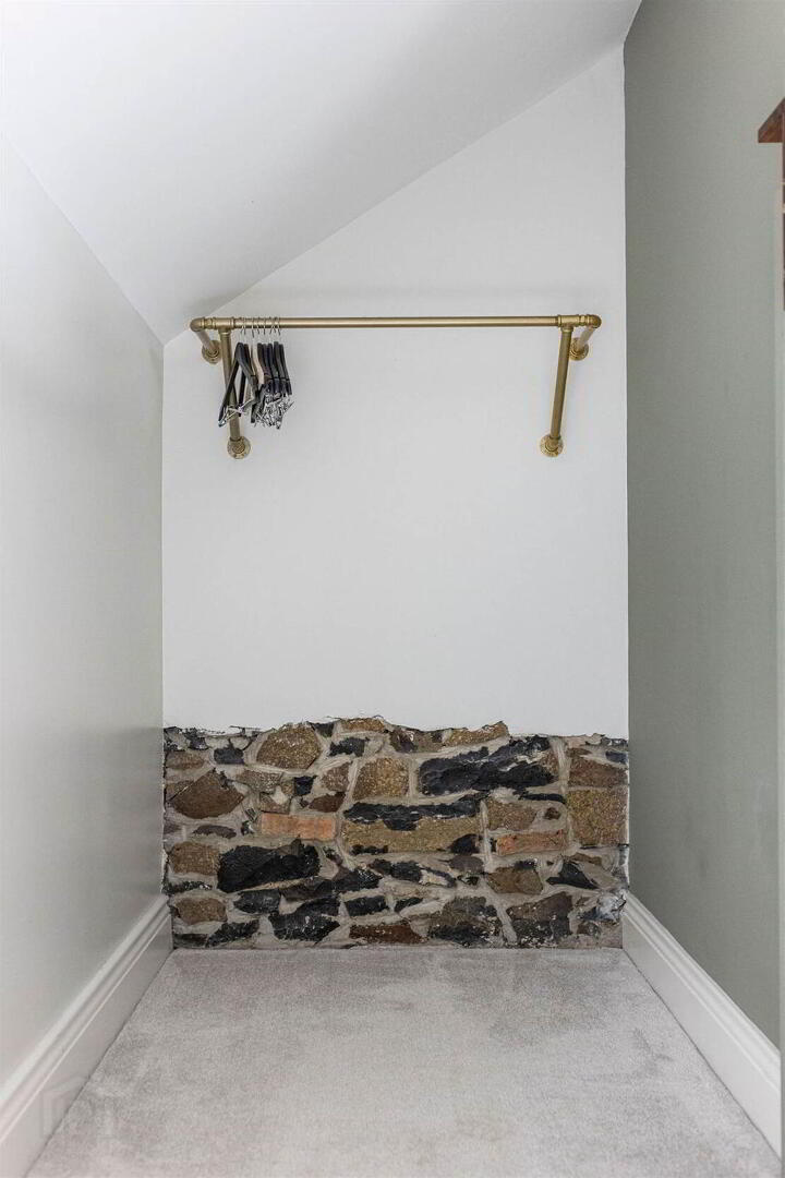1 Corrstown Lane 34 of 47