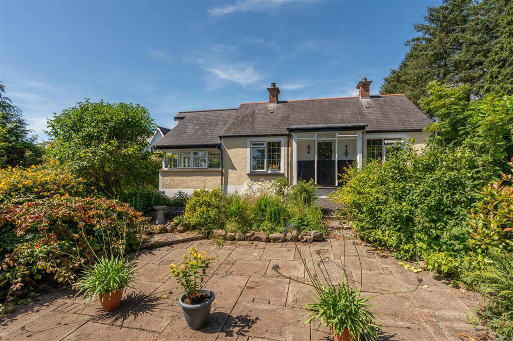 38 Dunnygarron Road 3 of 41