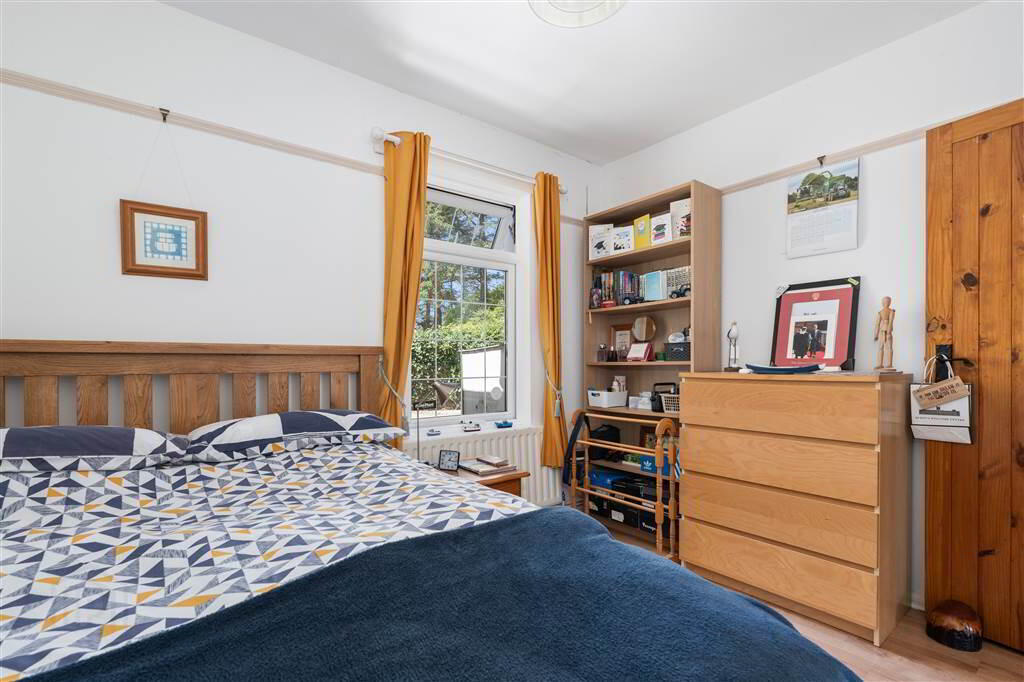 38 Dunnygarron Road 24 of 41