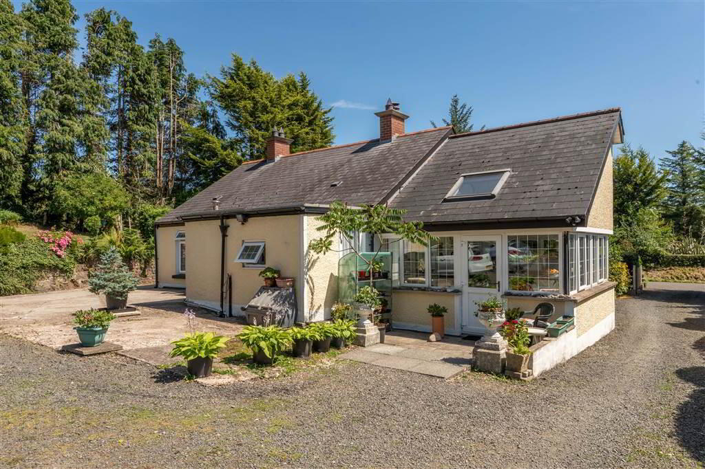 38 Dunnygarron Road 31 of 41