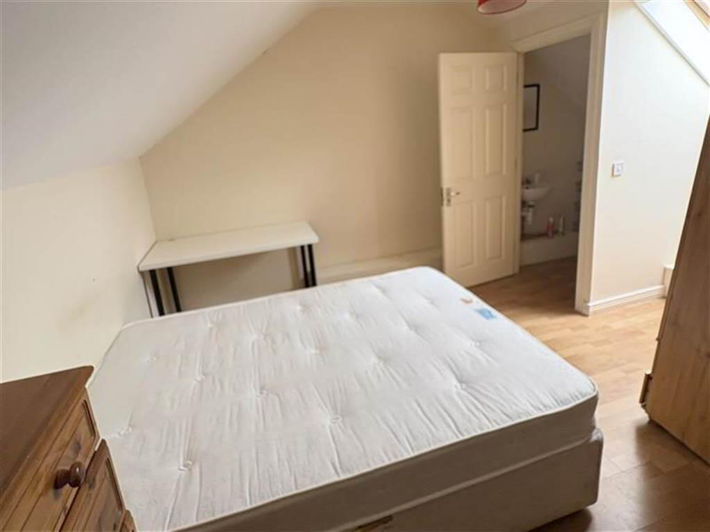 Apt8, Fitzwilliam Square 7 of 7