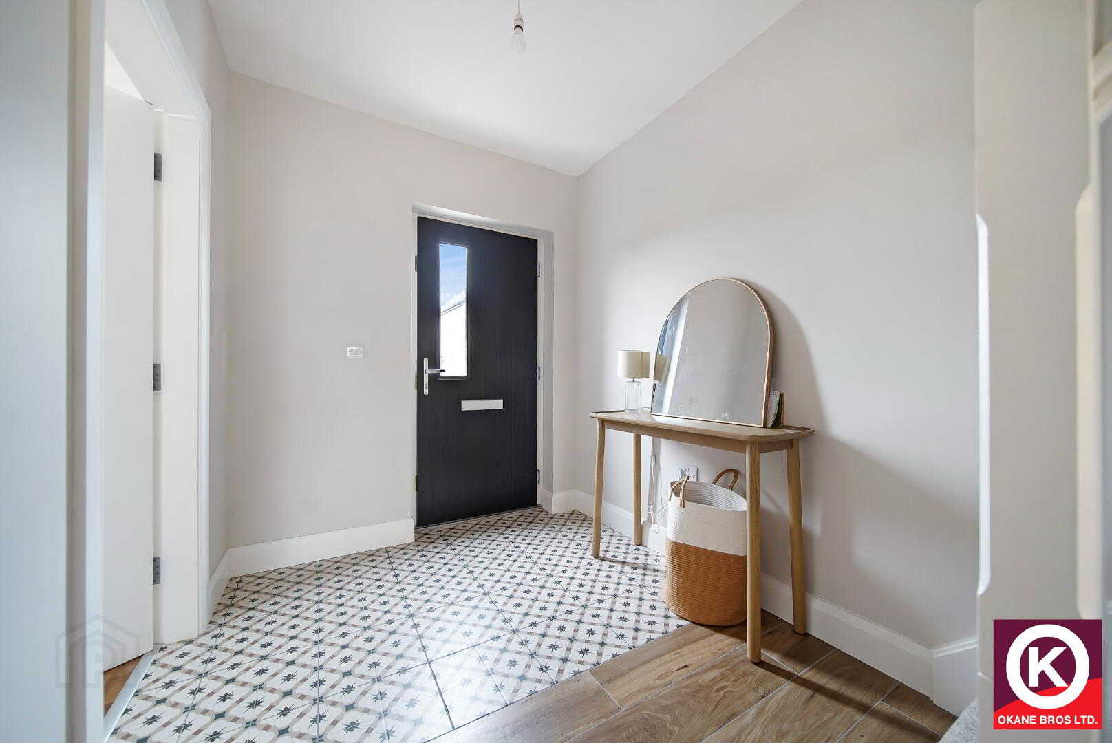 64 Loughview Court 3 of 45