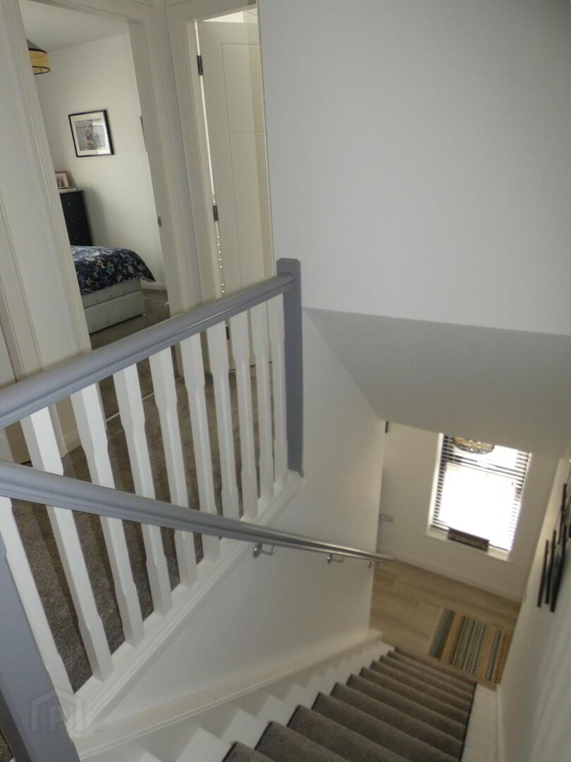 5 Millbrooke Avenue 21 of 37