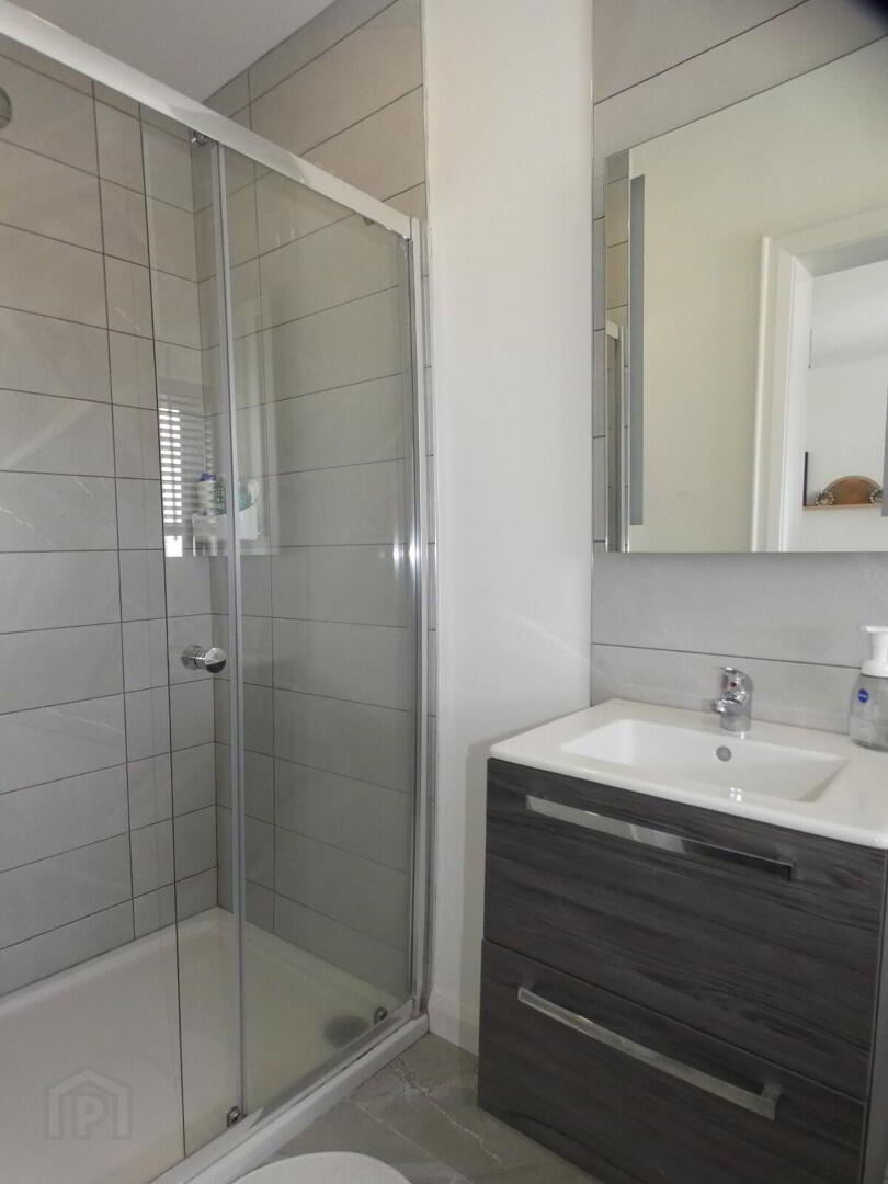 5 Millbrooke Avenue 27 of 37