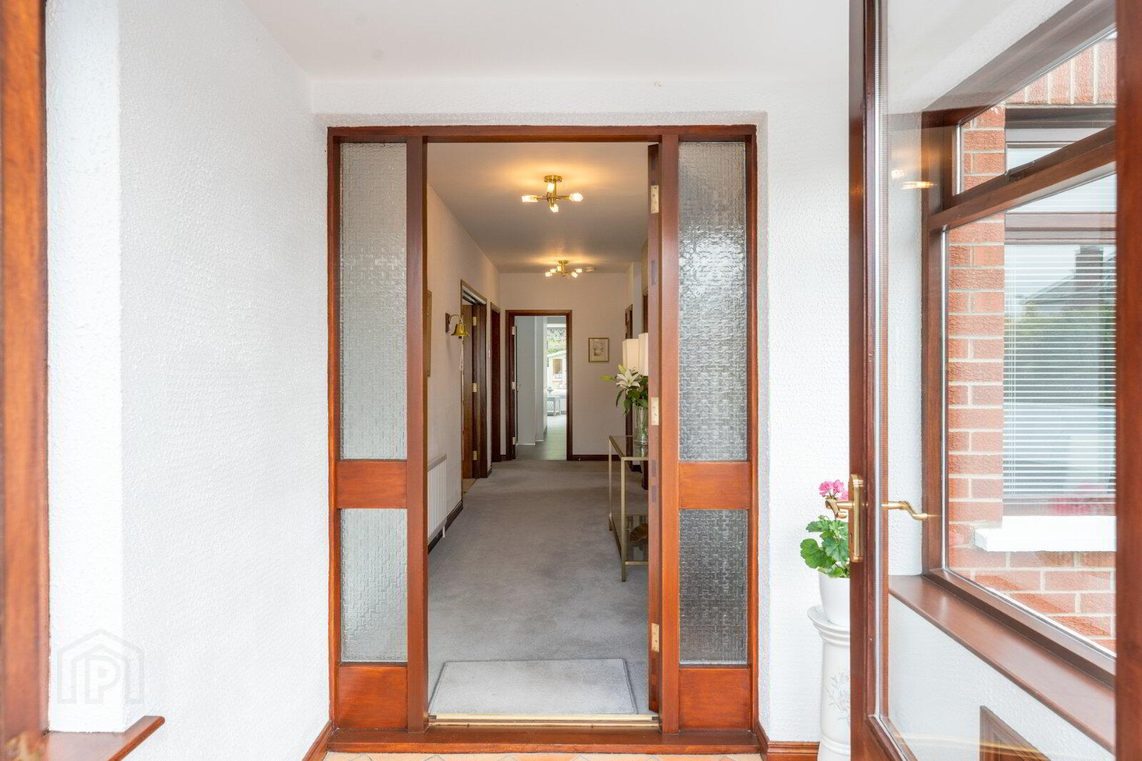 17 Kensington Park 4 of 54