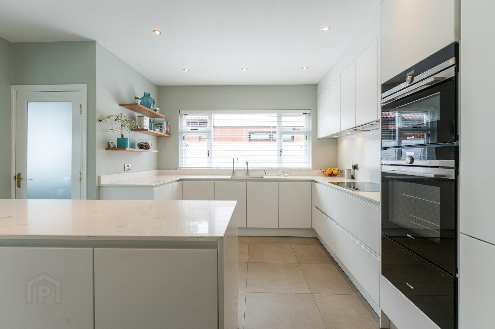 17 Kensington Park 19 of 54