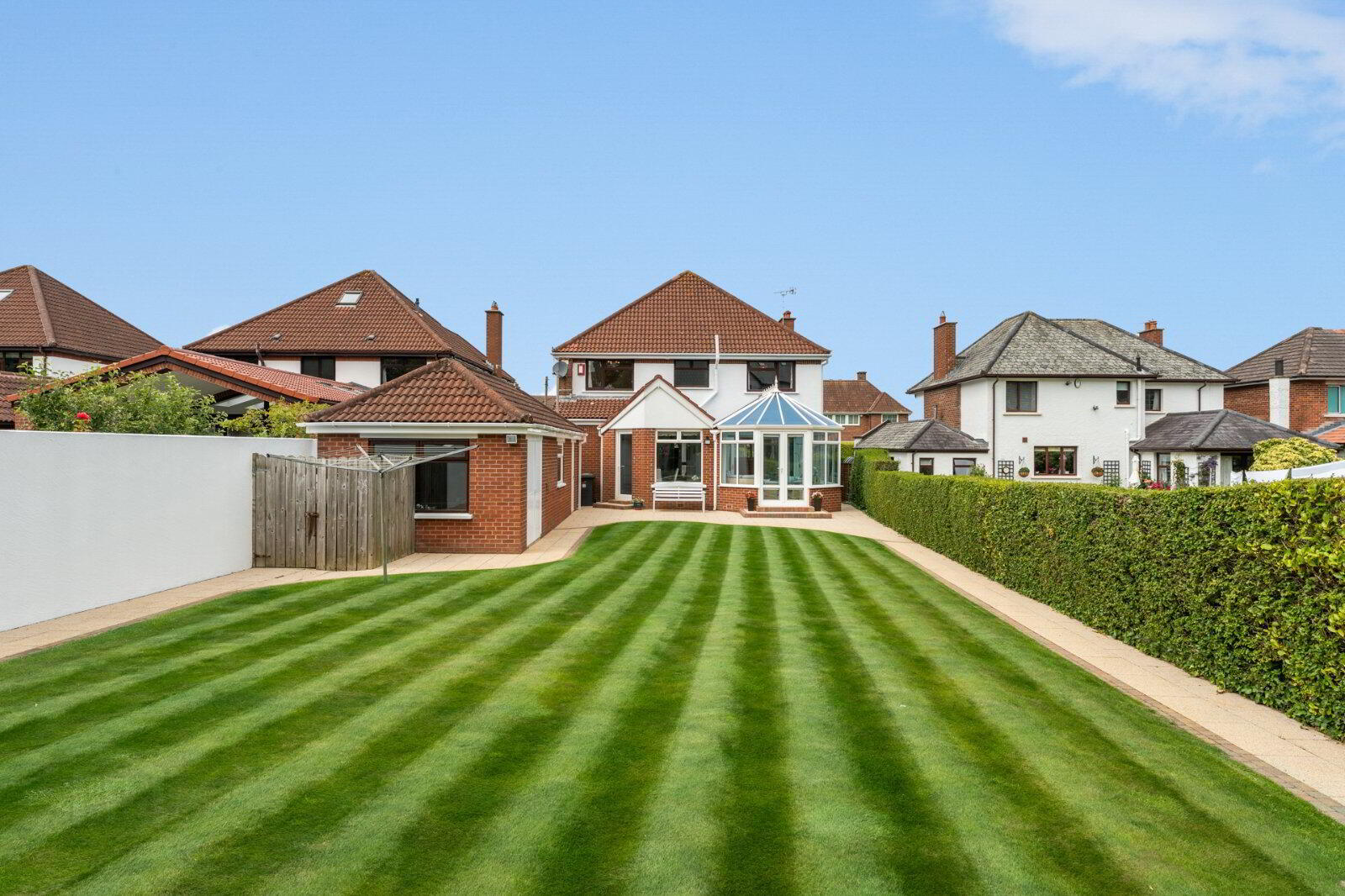 17 Kensington Park 41 of 54