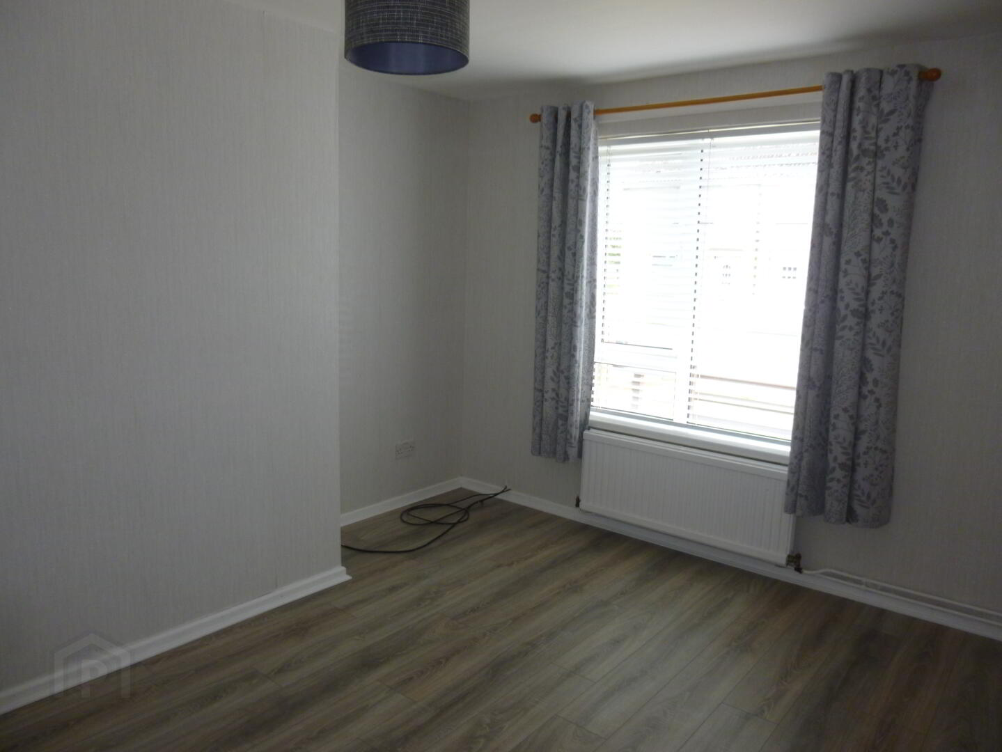 property description image