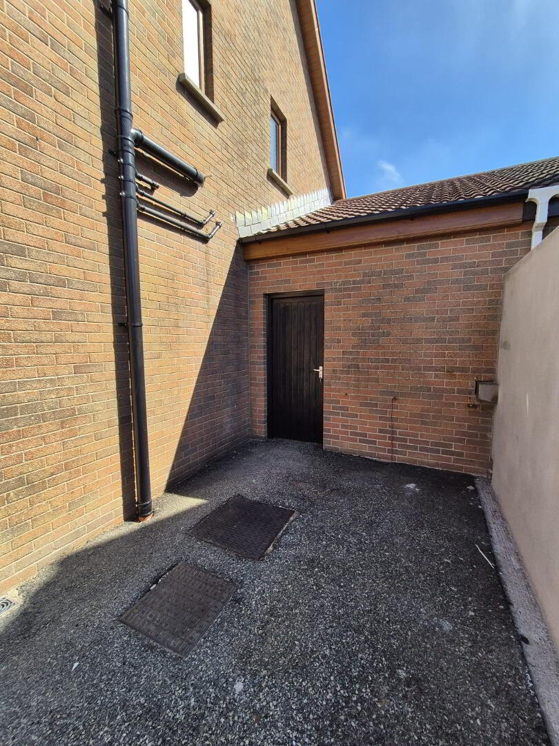 24 Hawood Way 36 of 38
