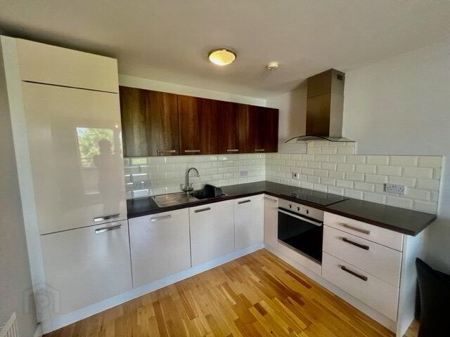 Apartment 12 1b Mayfield Square 6 of 9
