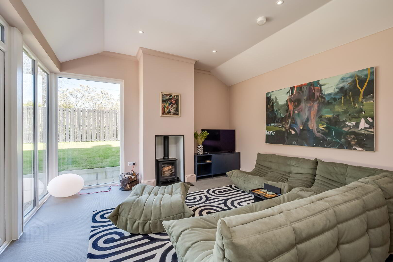 10 Willowbrook 25 of 55