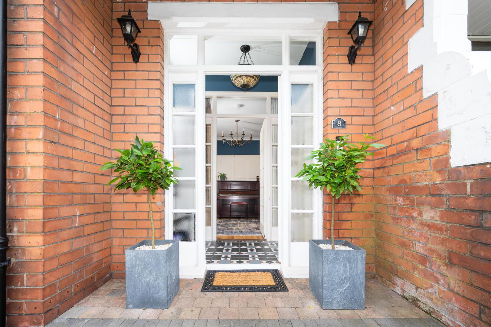 8 Newtownbreda Road 2 of 35