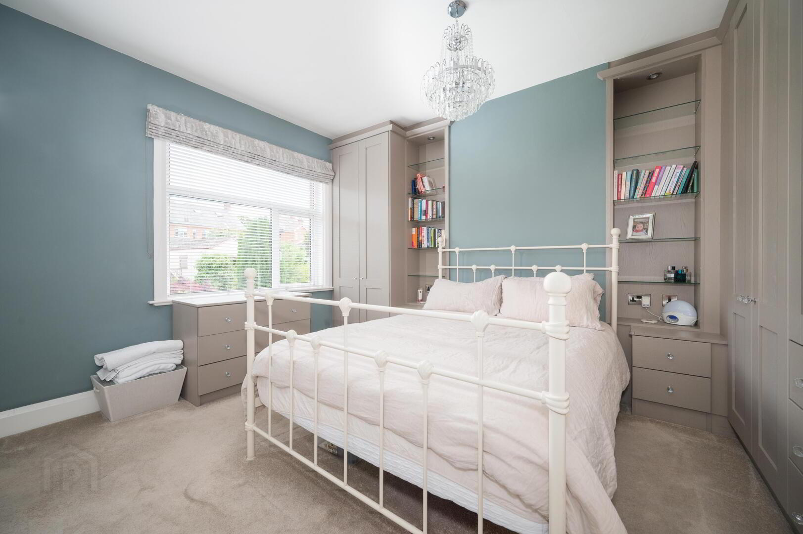 8 Newtownbreda Road 18 of 35