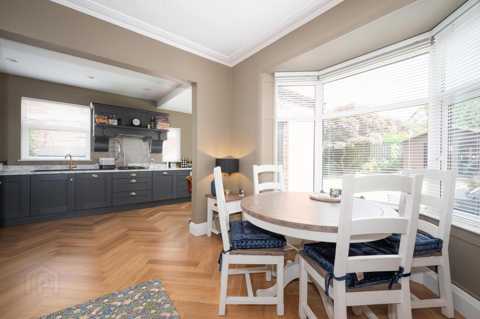 8 Newtownbreda Road 11 of 35