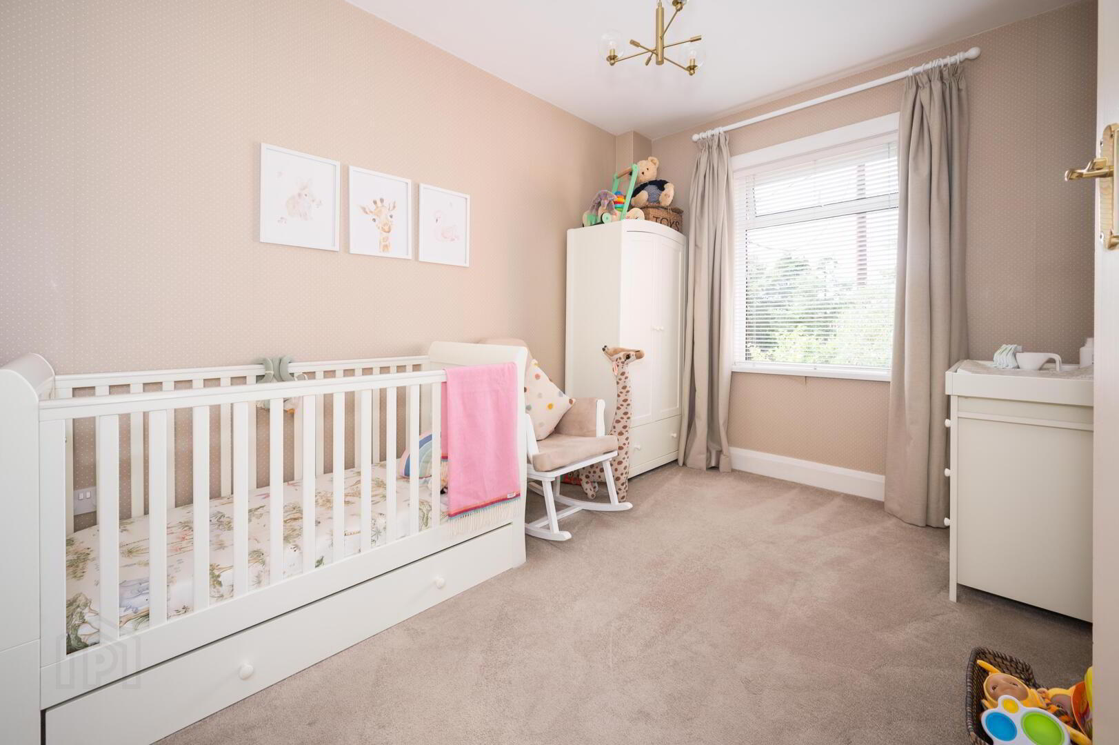 8 Newtownbreda Road 22 of 35