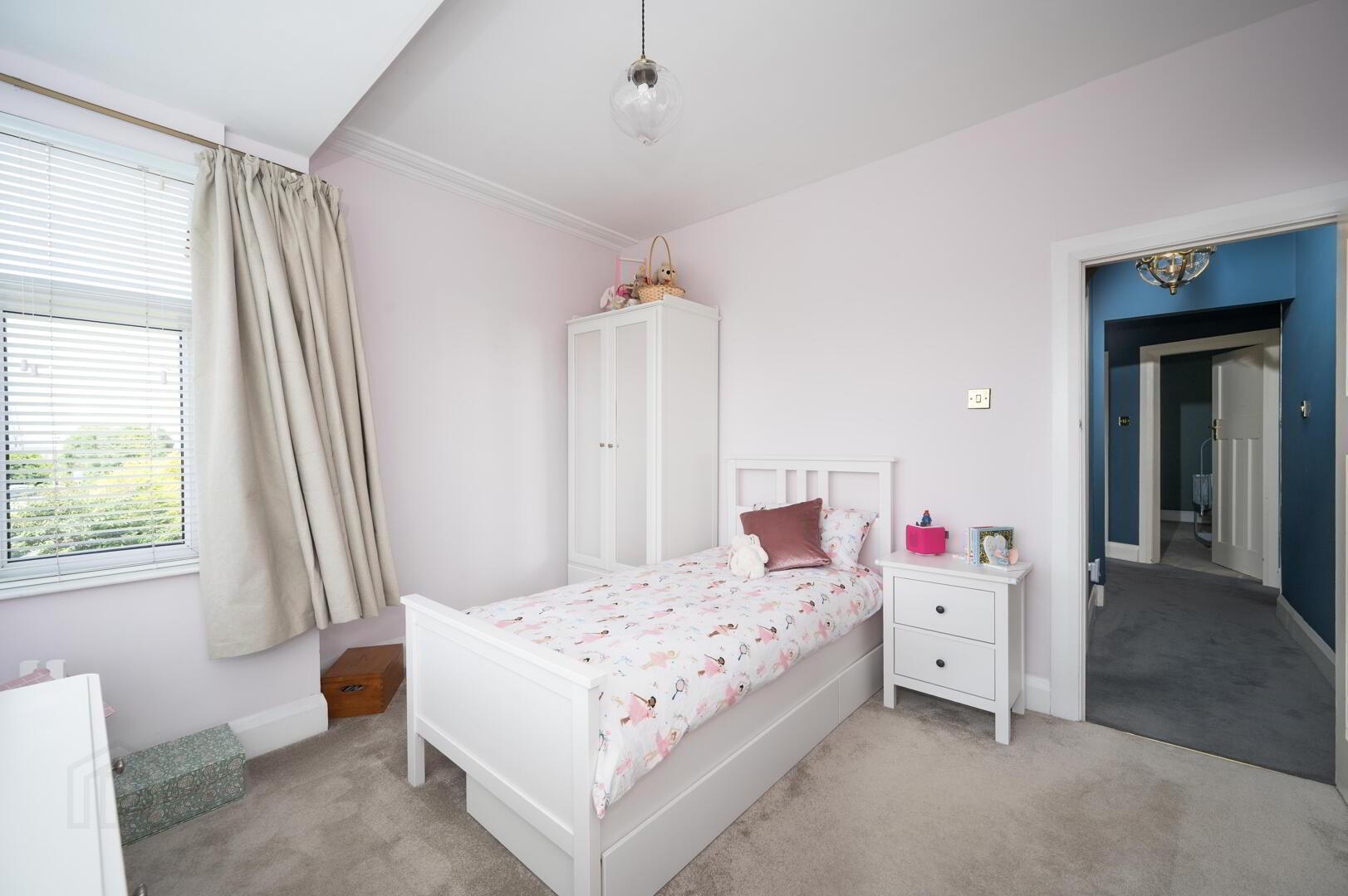8 Newtownbreda Road 24 of 35