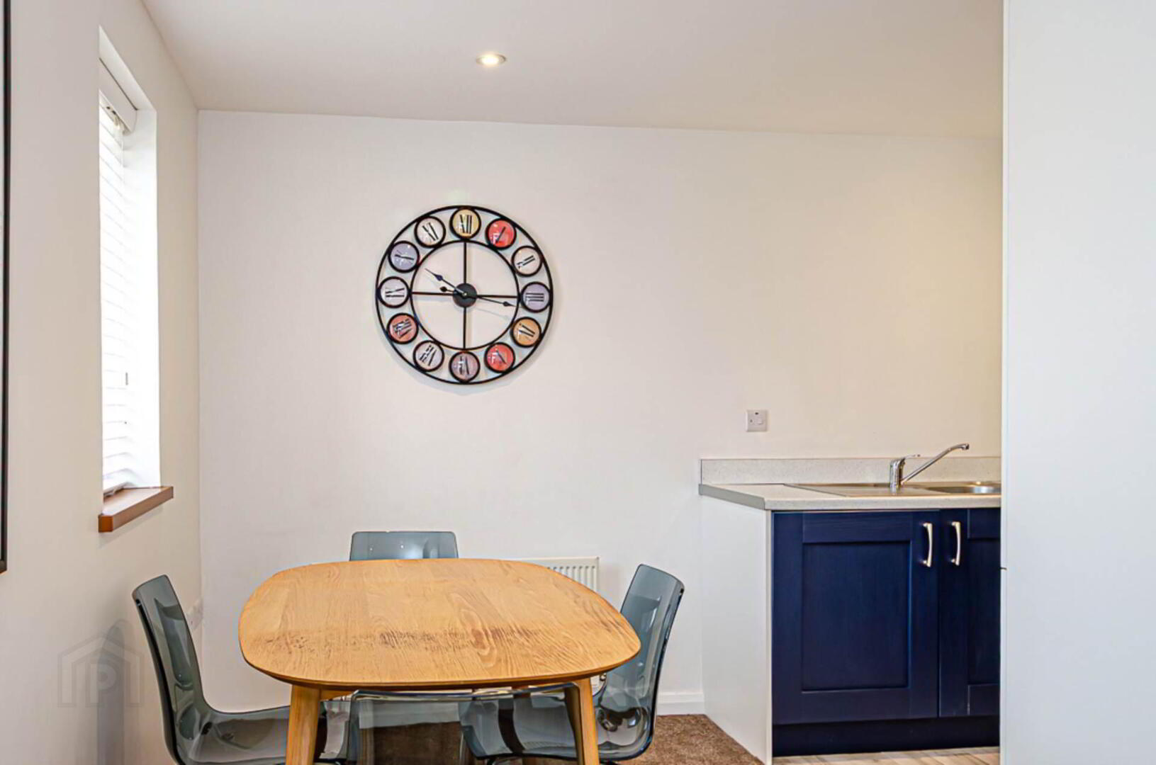 49 Lismain Street 10 of 22