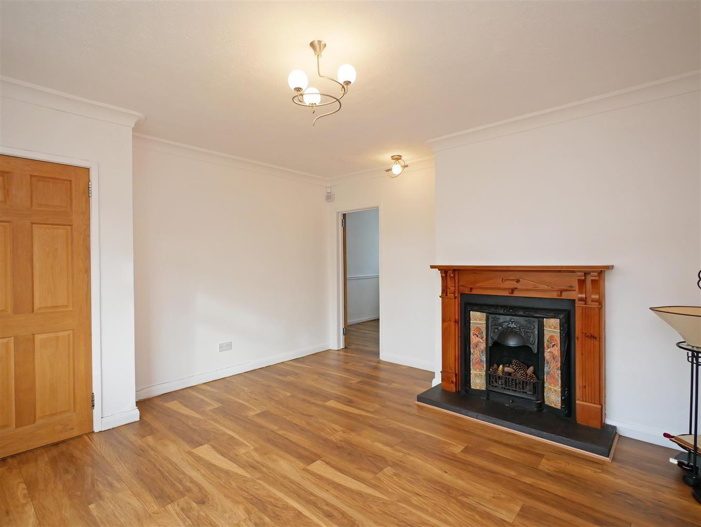 23 Sunnyside Crescent 3 of 16