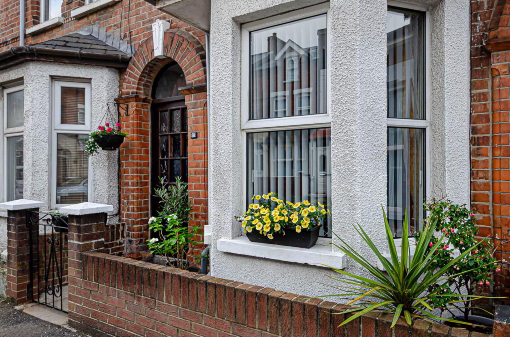 property description image