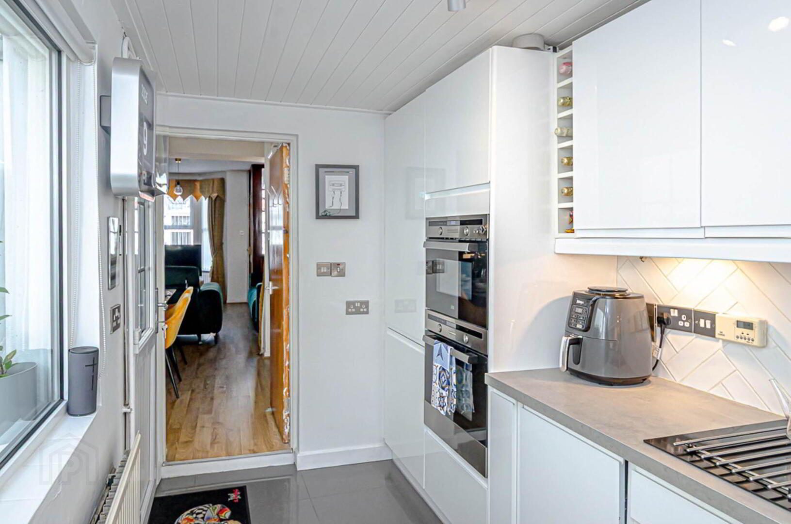 81 Killowen Street 31 of 61