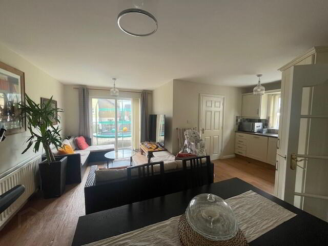 5 Hopefield Grove 3 of 8