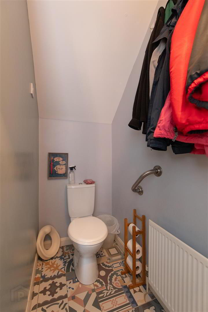 9 Riverview Heights 14 of 25
