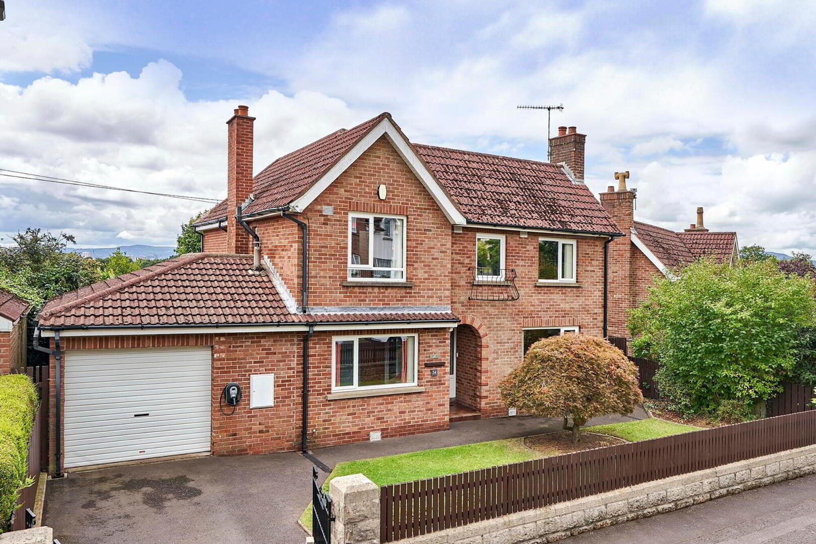 34 Glenmillan Park 1 of 31