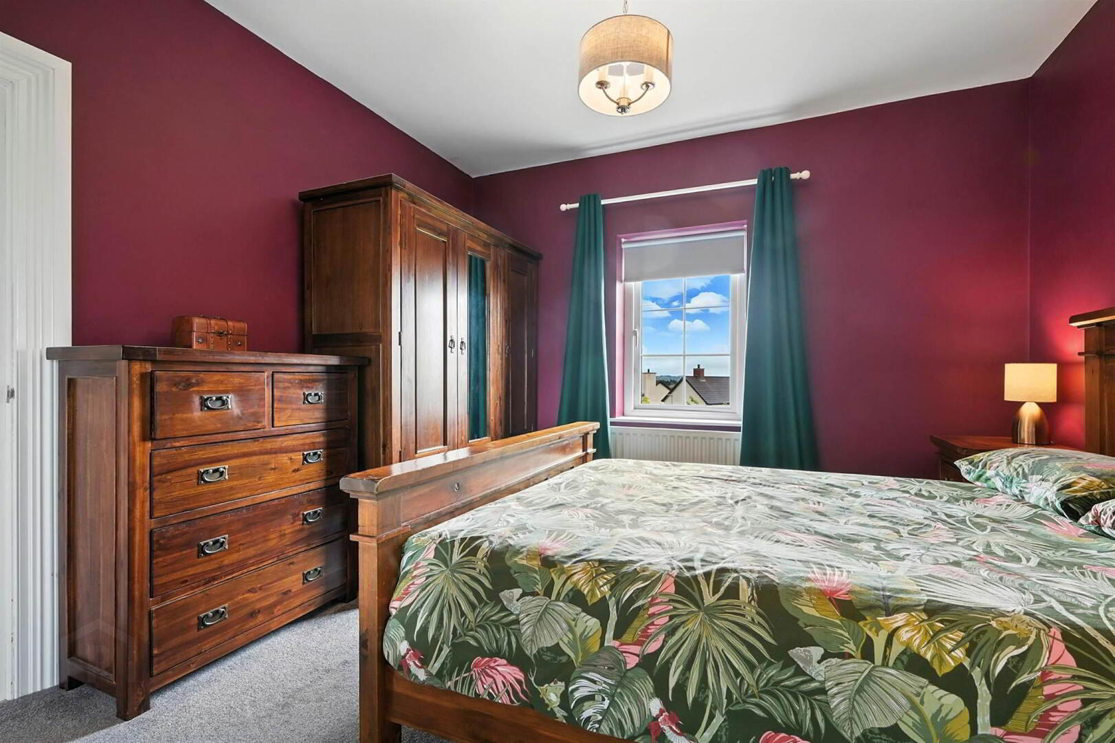 16 Fairfields Manor 16 of 29