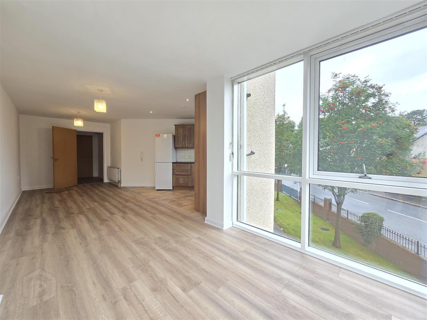14 Shandon Manor, 17 Clara Road 5 of 13